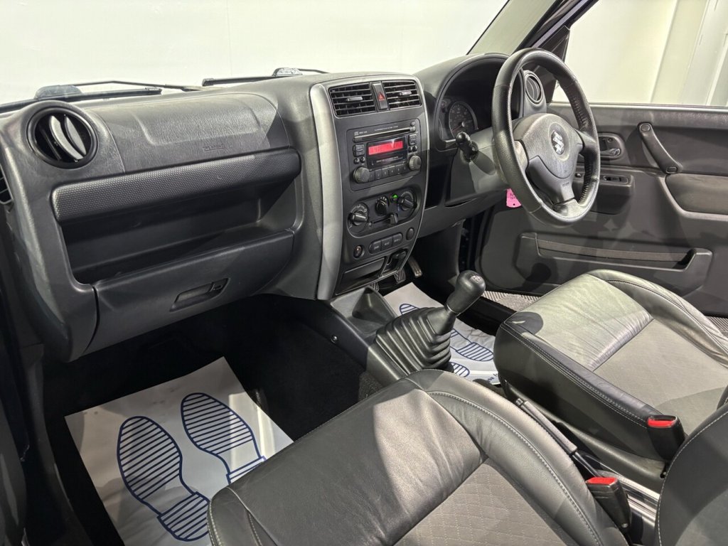 Used Suzuki Jimny 2010 for sale - 77188269: Photo 27