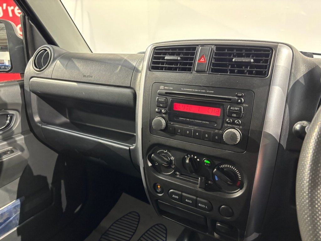 Used Suzuki Jimny 2010 for sale - 77188269: Photo 28