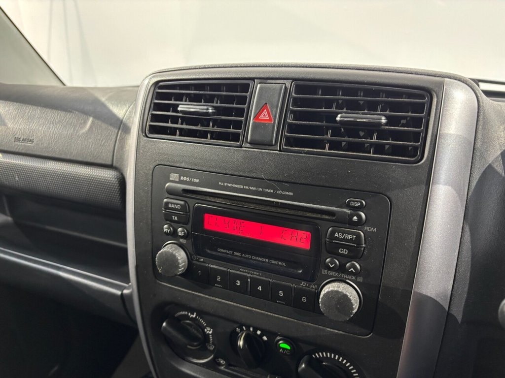 Used Suzuki Jimny 2010 for sale - 77188269: Photo 29