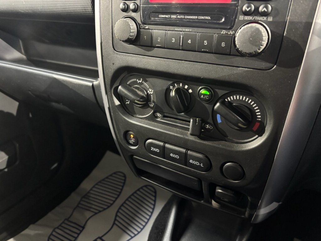 Used Suzuki Jimny 2010 for sale - 77188269: Photo 30