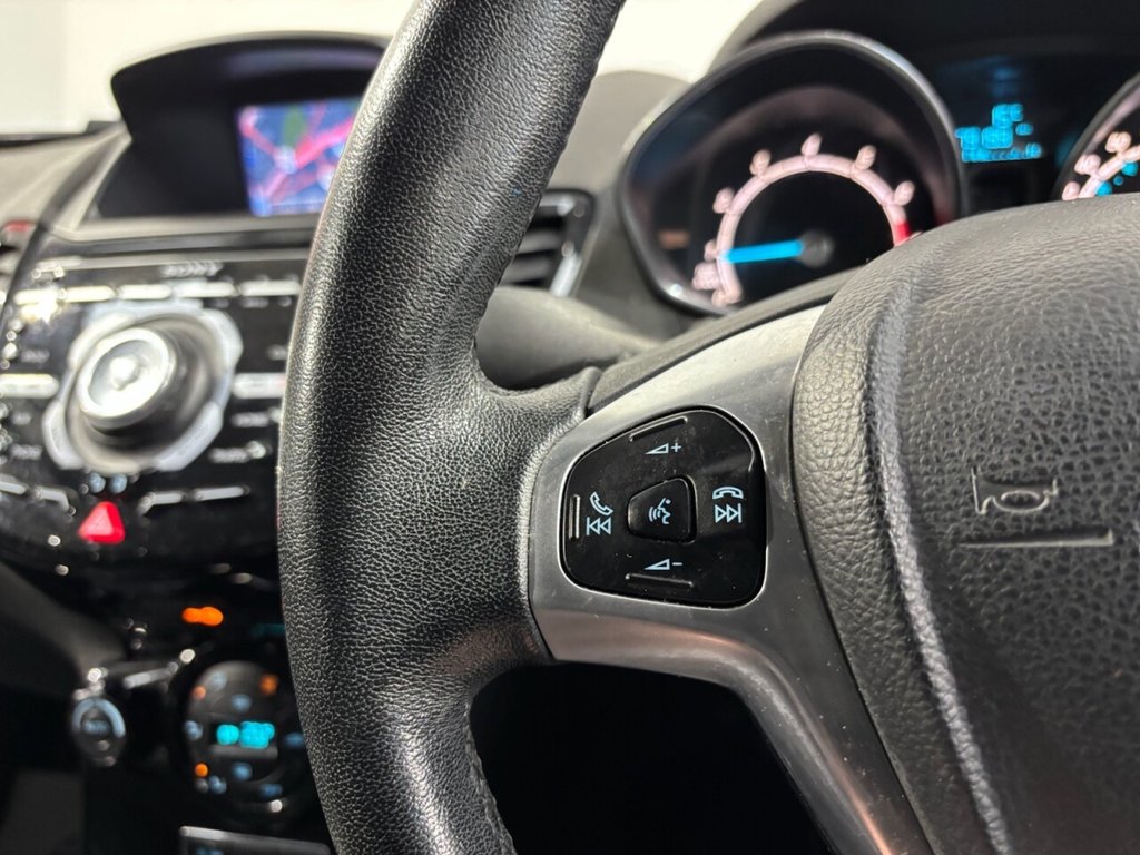 Used Ford Fiesta 2015 for sale - 77666991: Photo 28