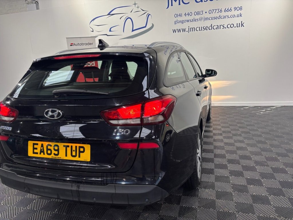 Used Hyundai i30 2019 for sale - 76820701: Photo 11