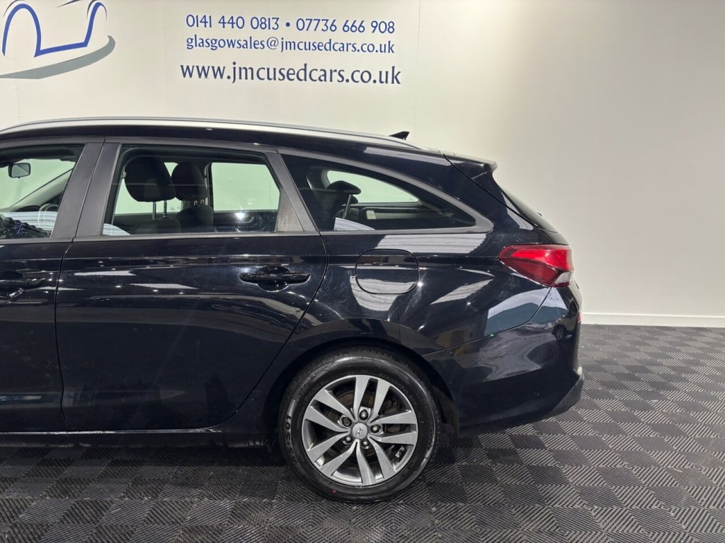 Used Hyundai i30 2019 for sale - 76820701: Photo 15
