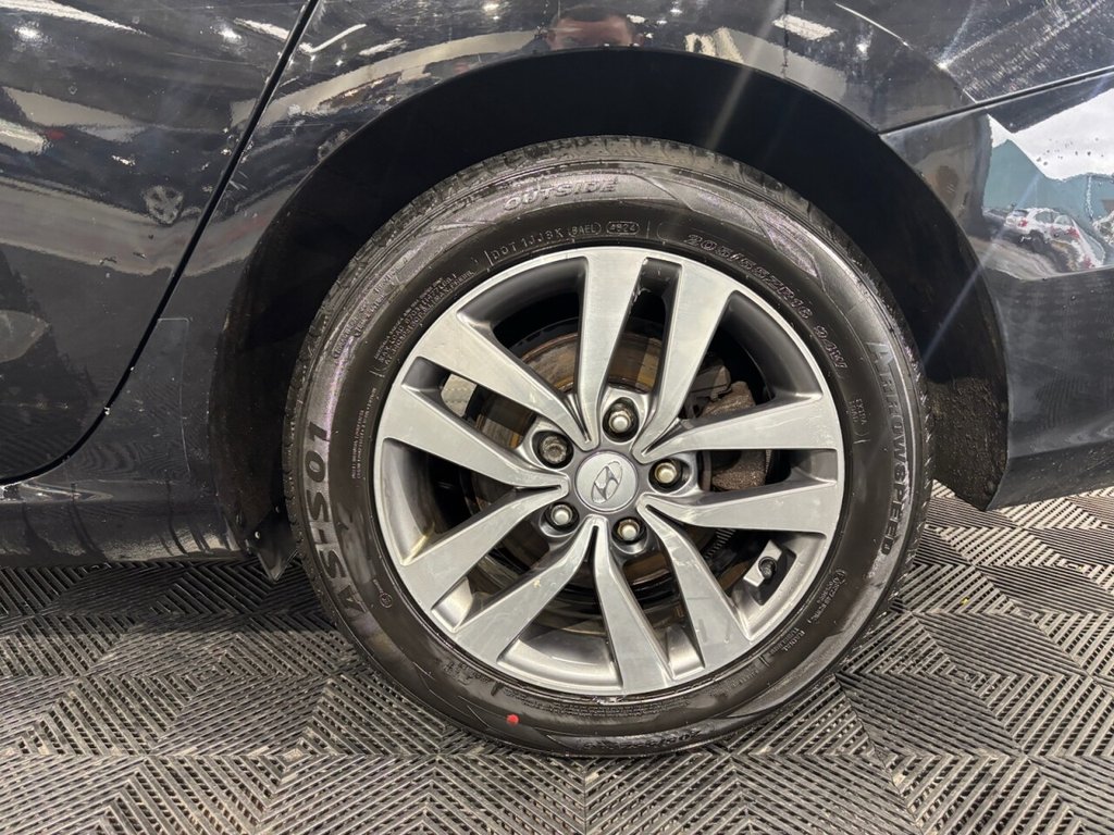 Used Hyundai i30 2019 for sale - 76820701: Photo 42