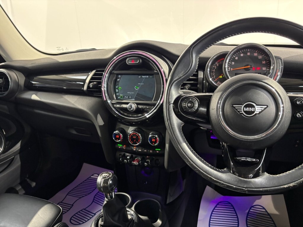 Used MINI Hatch 2018 for sale - 76626484: Photo 24