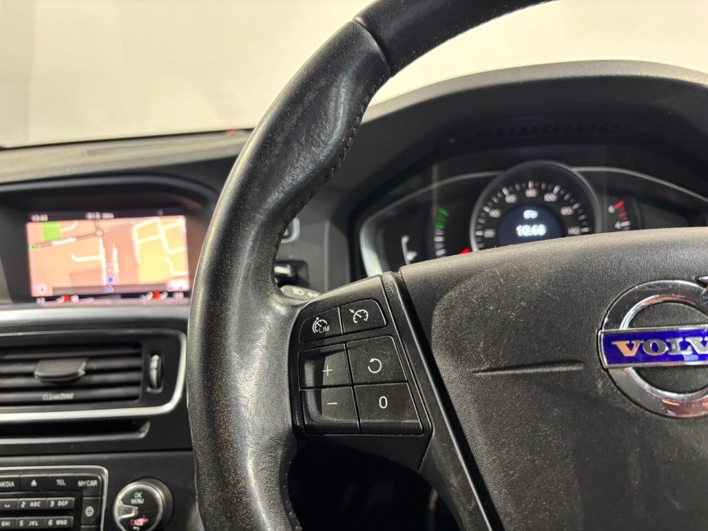 Used Volvo V60 2017 for sale - 77520524: Photo 25