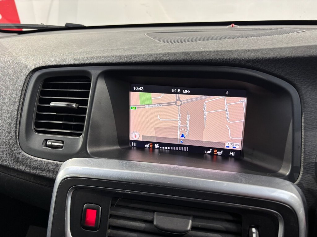 Used Volvo V60 2017 for sale - 77520524: Photo 30