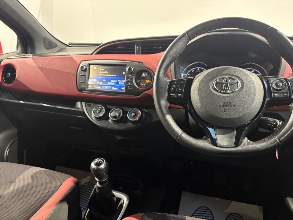 Used Toyota Yaris 2017 for sale - 77668941: Photo 24