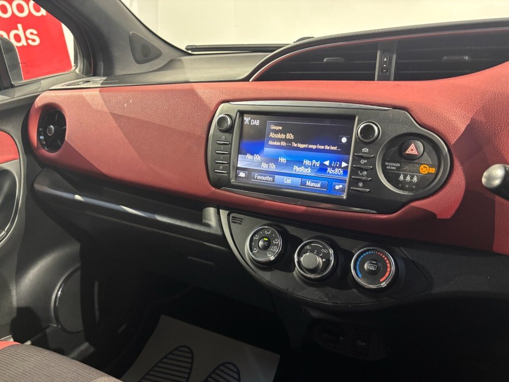 Used Toyota Yaris 2017 for sale - 77668941: Photo 31