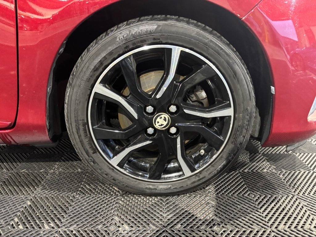 Used Toyota Yaris 2017 for sale - 77668941: Photo 48