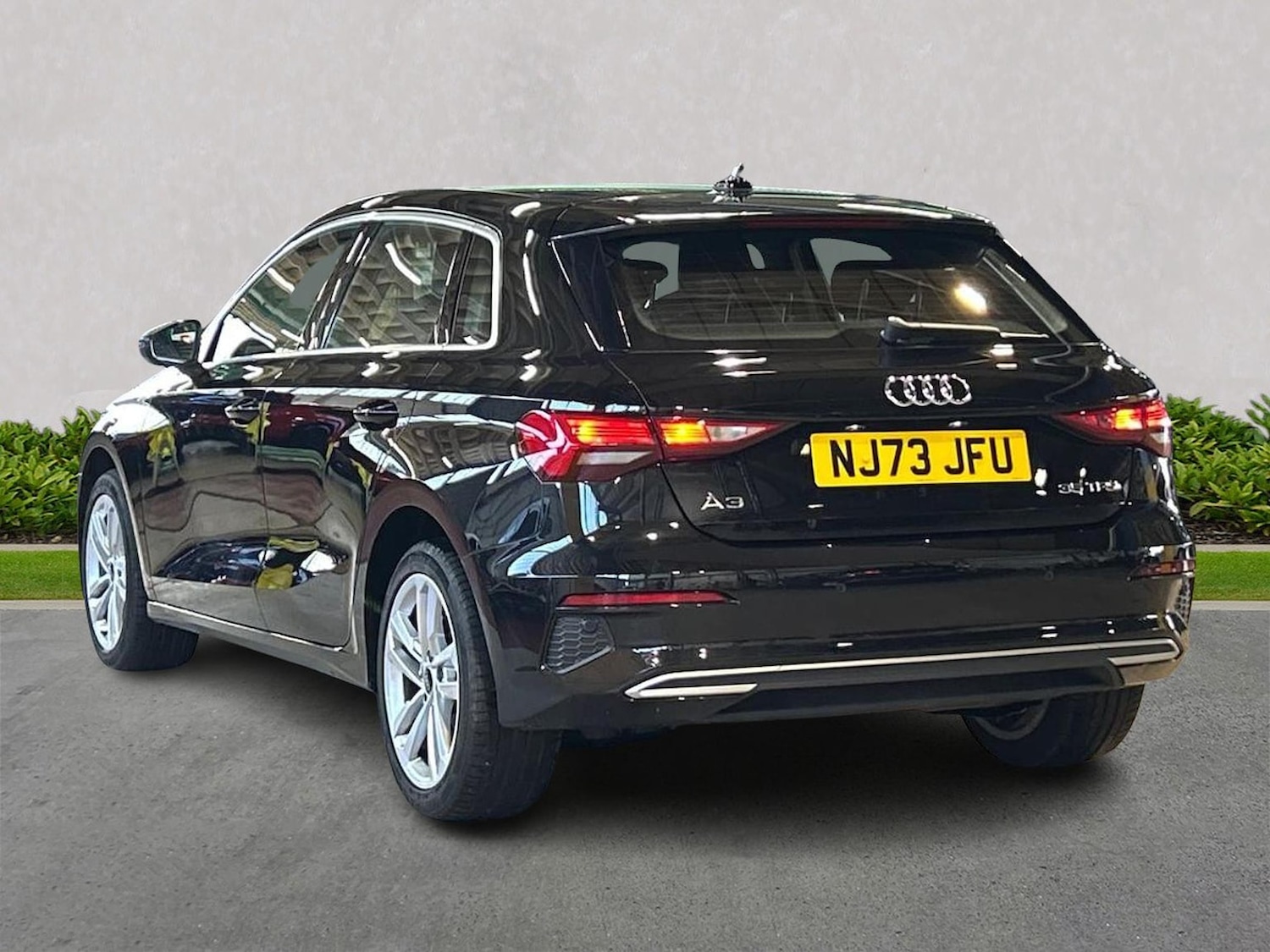 Used Audi A3 2023 for sale - 78192465: Photo 2