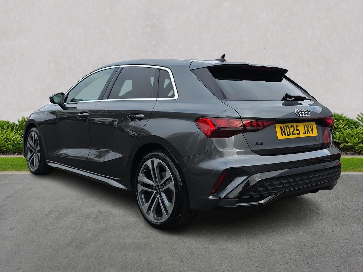 Used Audi A3 2025 for sale - 76305430: Photo 2