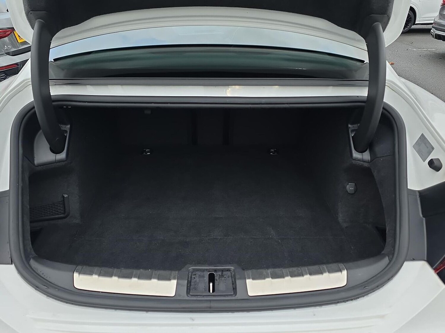 Used Audi e-tron GT 2023 for sale - 77639263: Photo 17