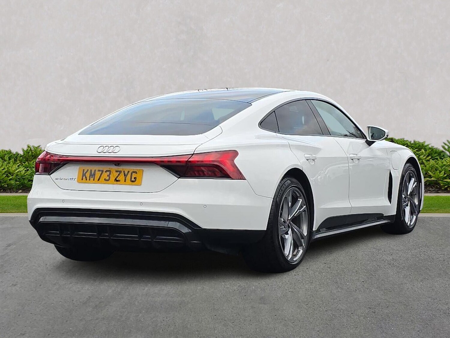 Used Audi e-tron GT 2023 for sale - 77639263: Photo 18