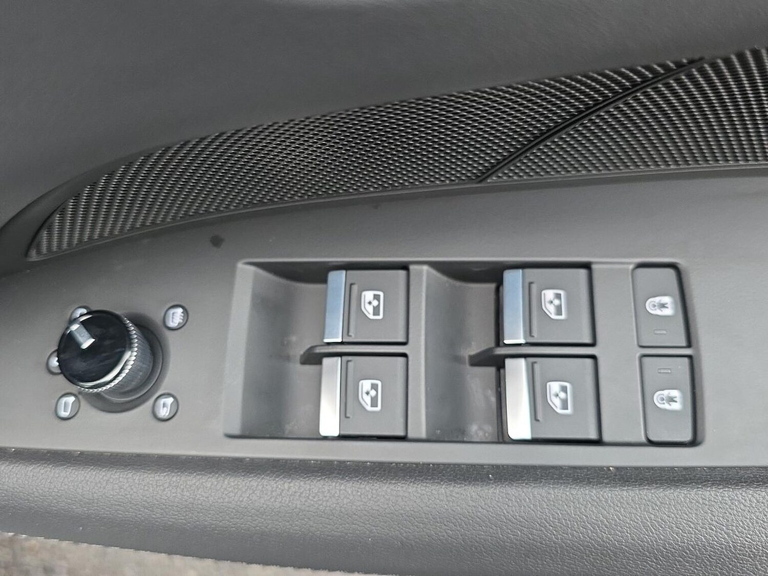 Used Audi e-tron GT 2023 for sale - 77639263: Photo 21