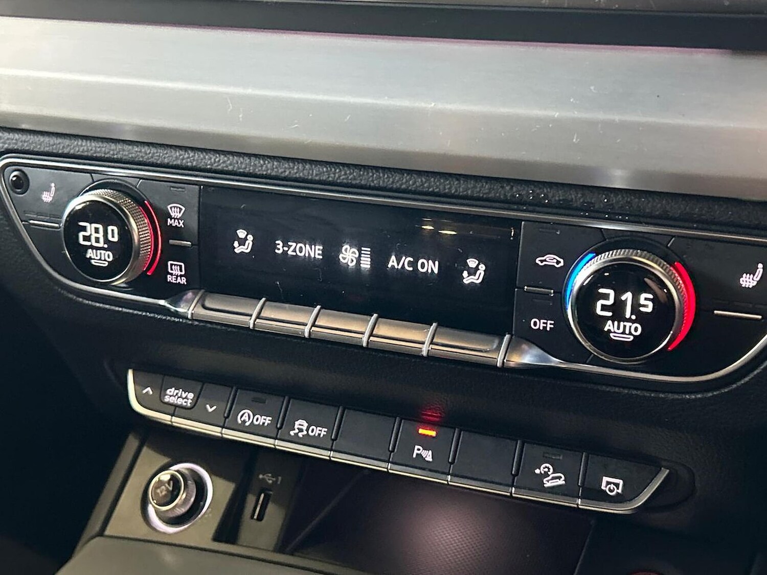 Used Audi Q5 2020 for sale - 78192547: Photo 14