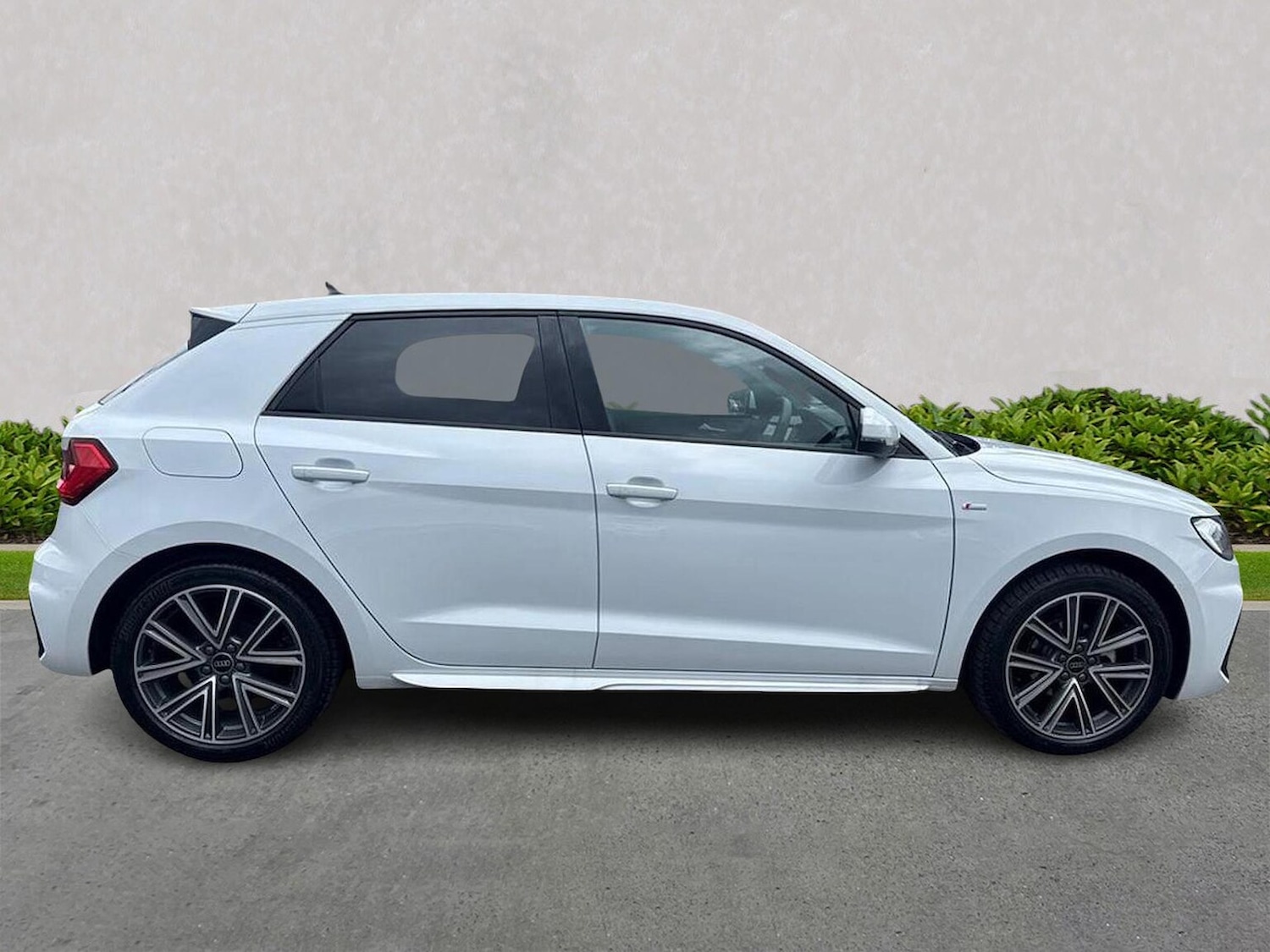 Used Audi A1 2025 for sale - 76159575: Photo 3