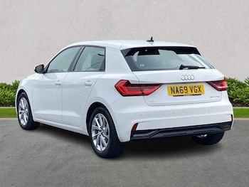Used Audi A1 2019 for sale - 76107155: Photo 2