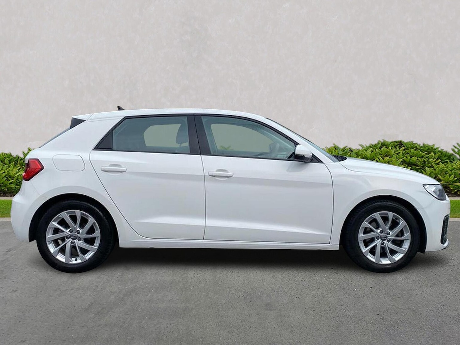 Used Audi A1 2019 for sale - 76107155: Photo 3