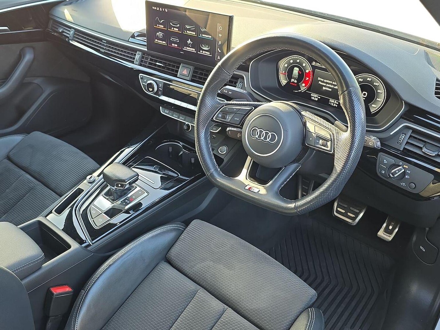 Used Audi A4 2021 for sale - 76402389: Photo 15