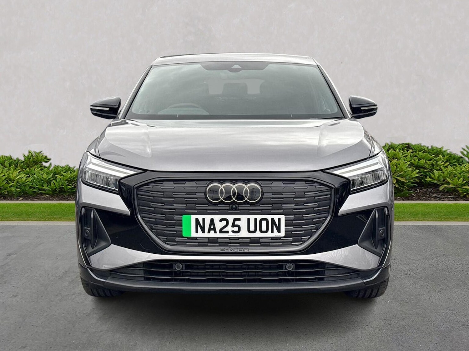 Used Audi Q4 e-tron 2025 for sale - 76335171: Photo 5