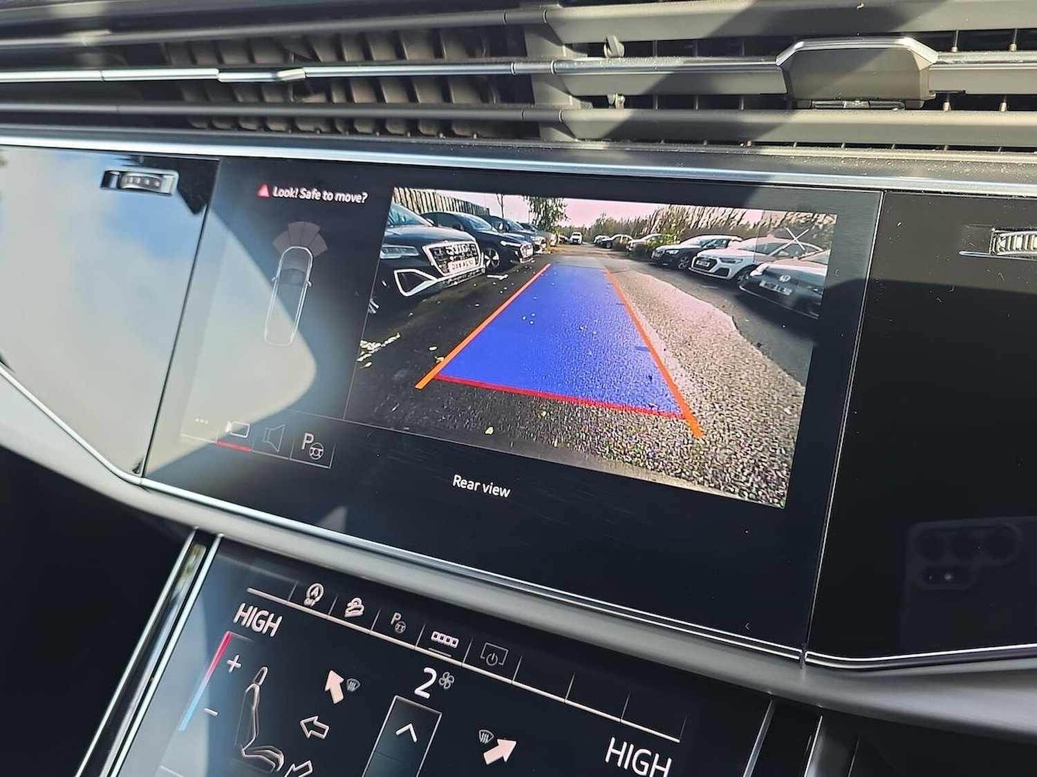 Used Audi Q7 2022 for sale - 76594655: Photo 23