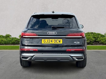 Used Audi Q7 2024 for sale - 79380113: Photo