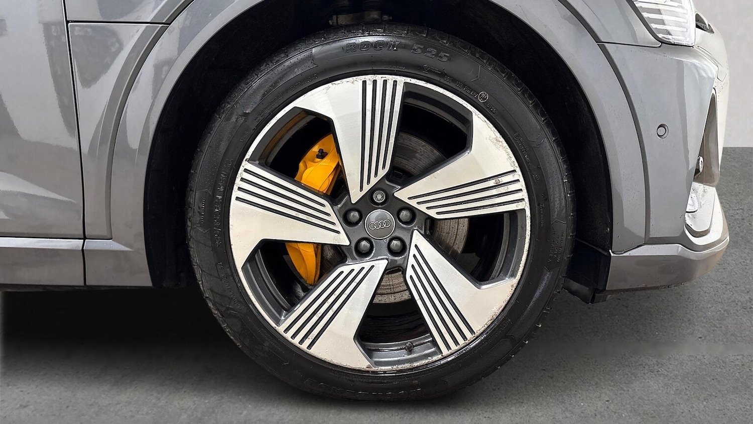 Used Audi e-tron 2021 for sale - 76794875: Photo 6