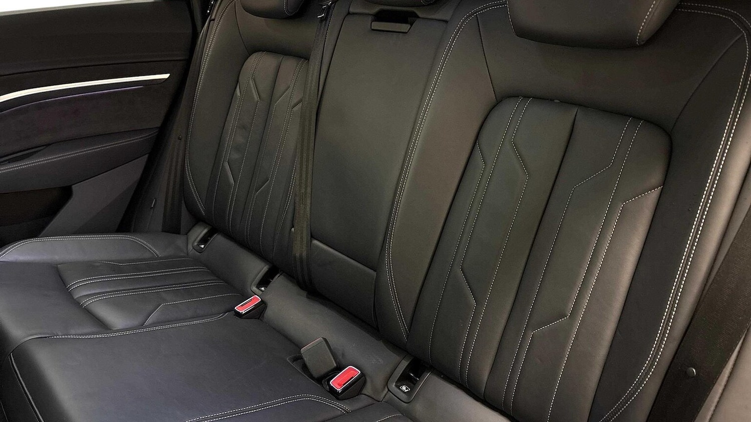 Used Audi e-tron 2021 for sale - 76794875: Photo 8