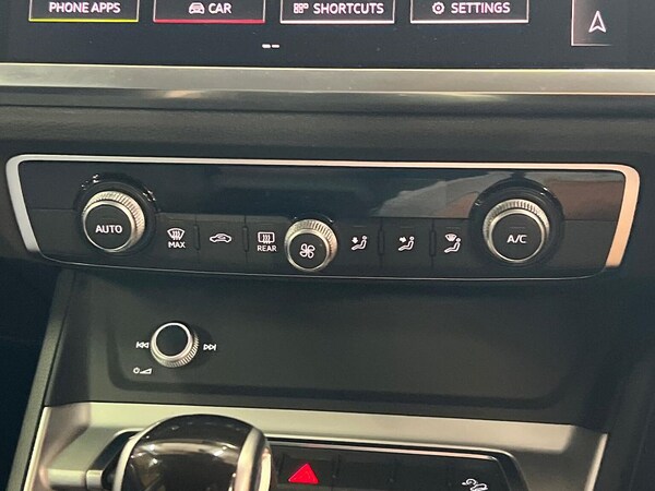 Used Audi Q3 2020 for sale - 76207491: Photo 12