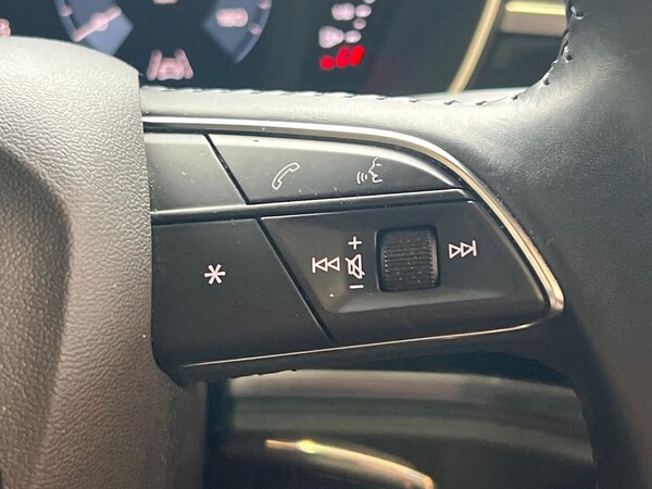 Used Audi Q3 2020 for sale - 76207491: Photo 26