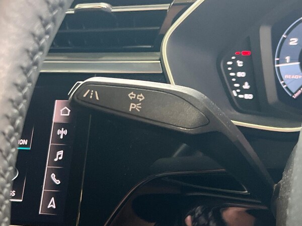 Used Audi Q3 2020 for sale - 76207491: Photo 29