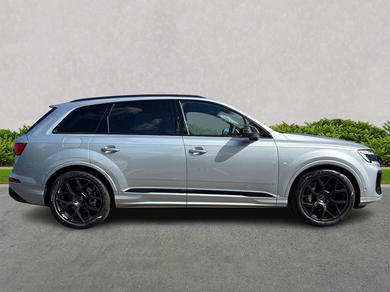 Used Audi Q7 2025 for sale - 76299414: Photo 3