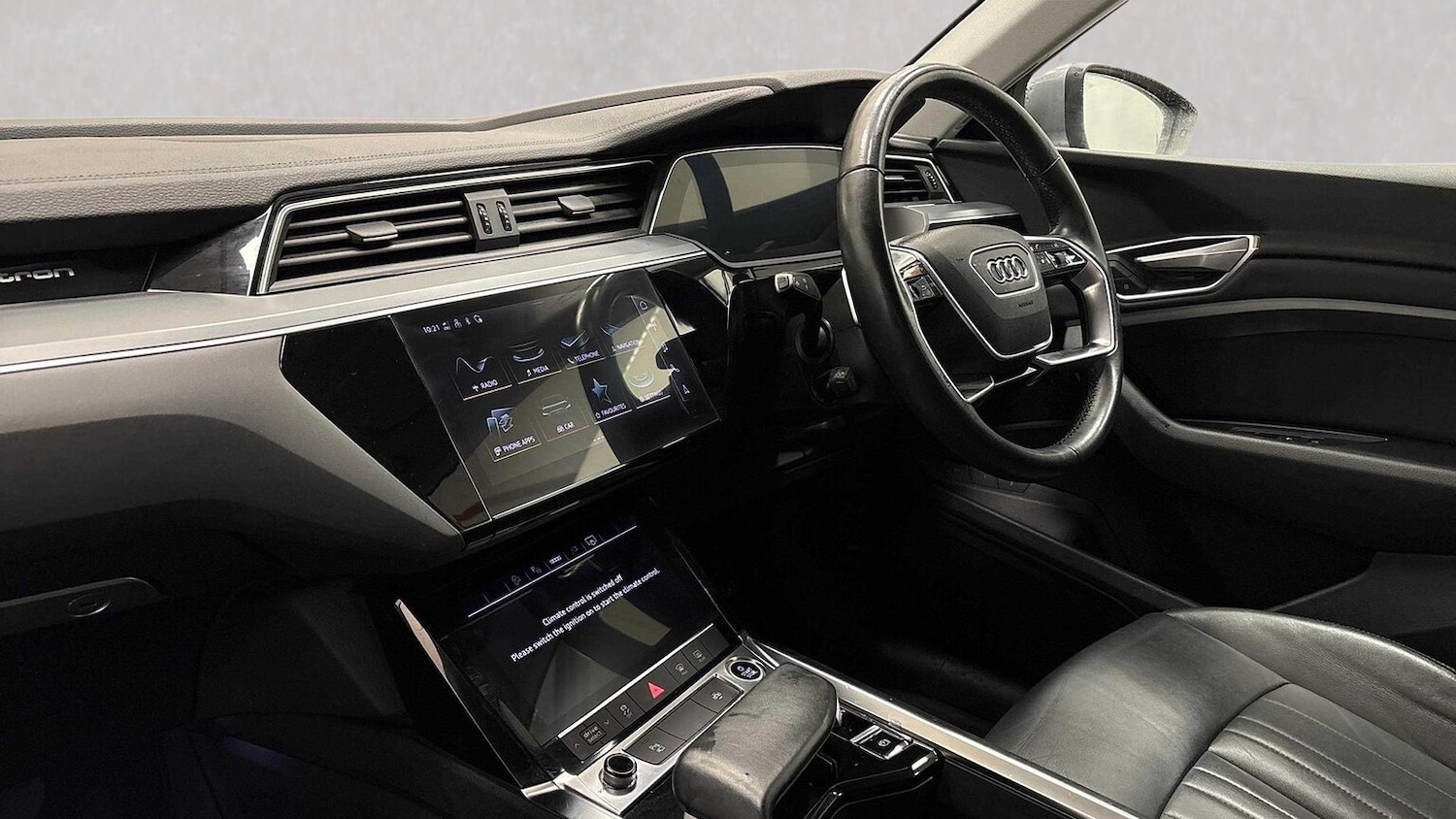 Used Audi e-tron 2021 for sale - 77701305: Photo 5