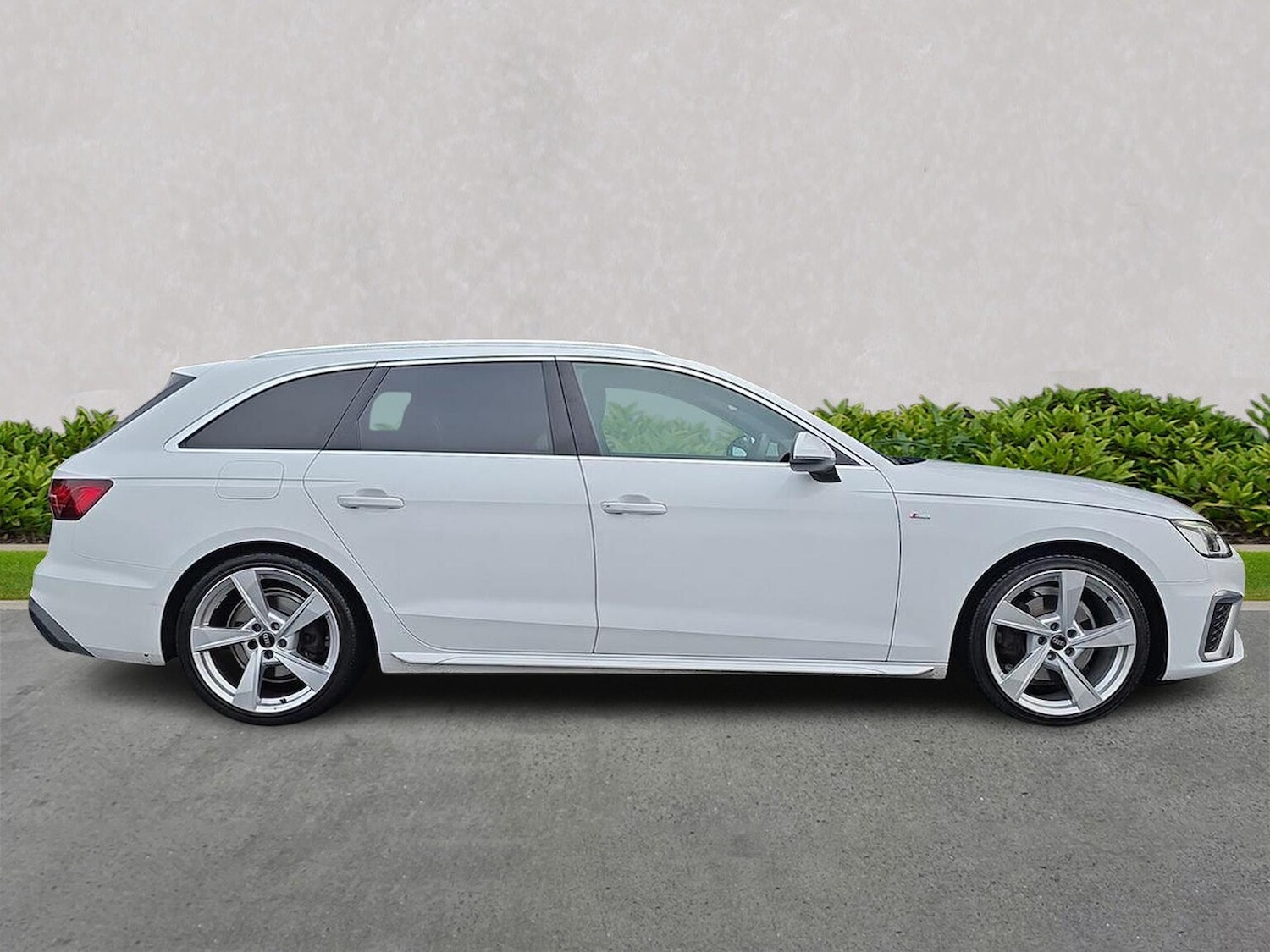 Used Audi A4 2023 for sale - 76571050: Photo 3