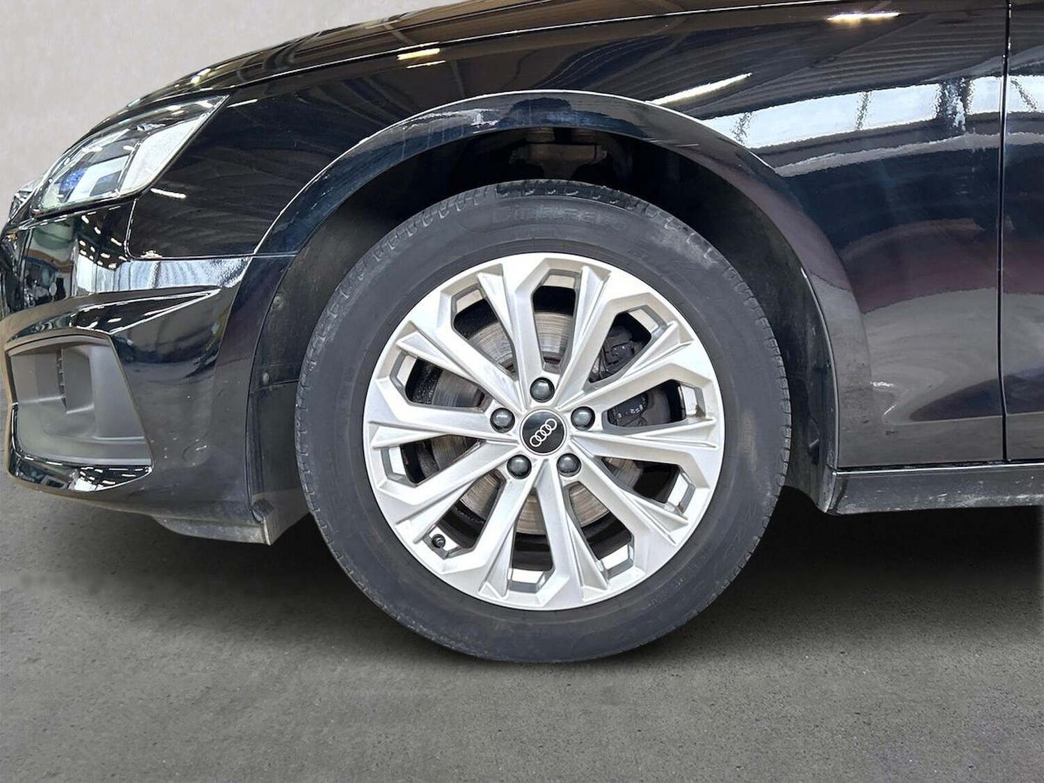 Used Audi A4 2023 for sale - 78192500: Photo 8