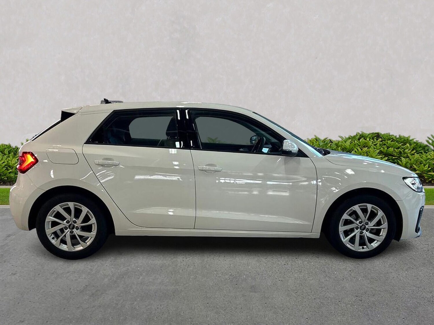 Used Audi A1 2024 for sale - 76187109: Photo 3