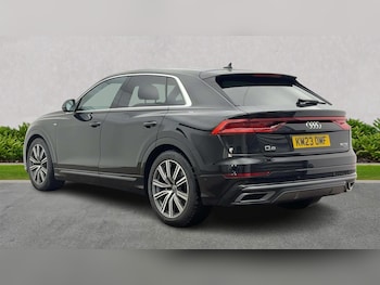 Used Audi Q8 2023 for sale - 76450569: Photo