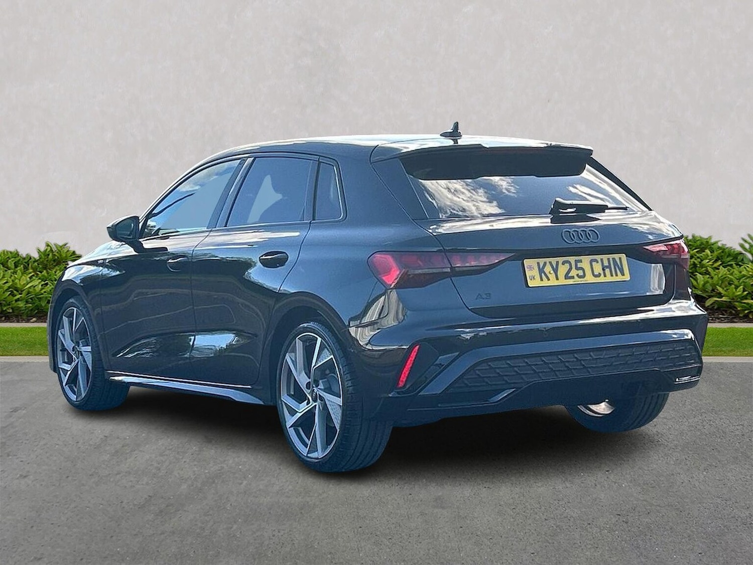 Used Audi A3 2025 for sale - 76065595: Photo 2