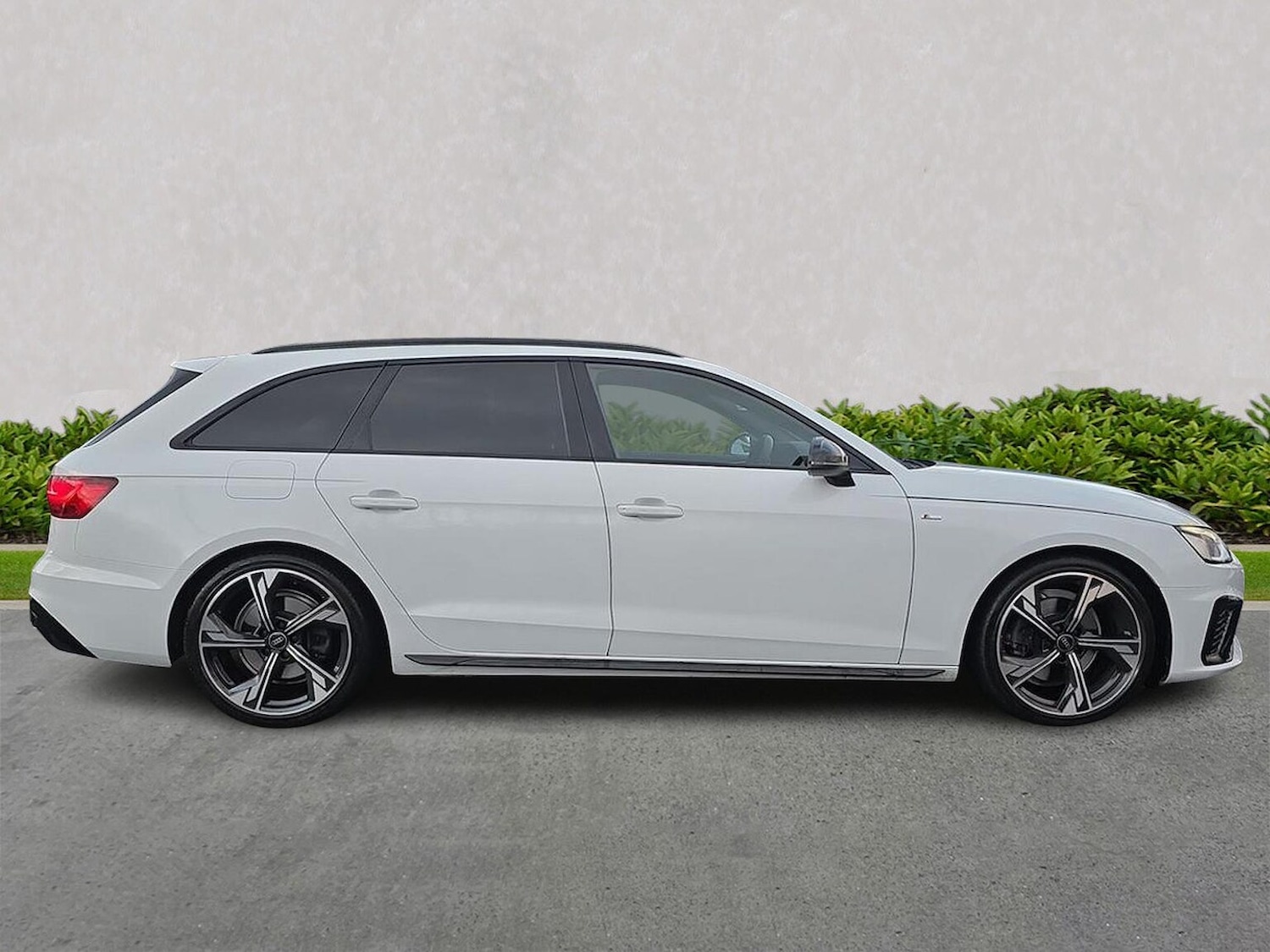 Used Audi A4 2023 for sale - 76979923: Photo 3