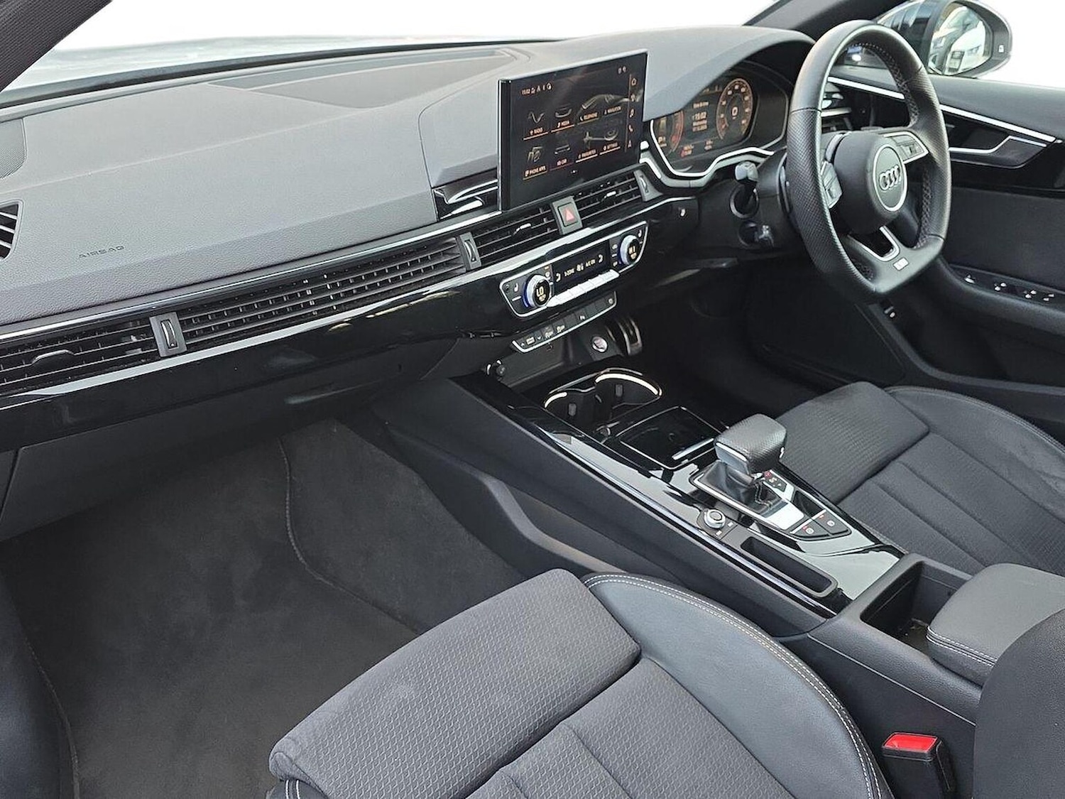 Used Audi A4 2023 for sale - 76979923: Photo 7