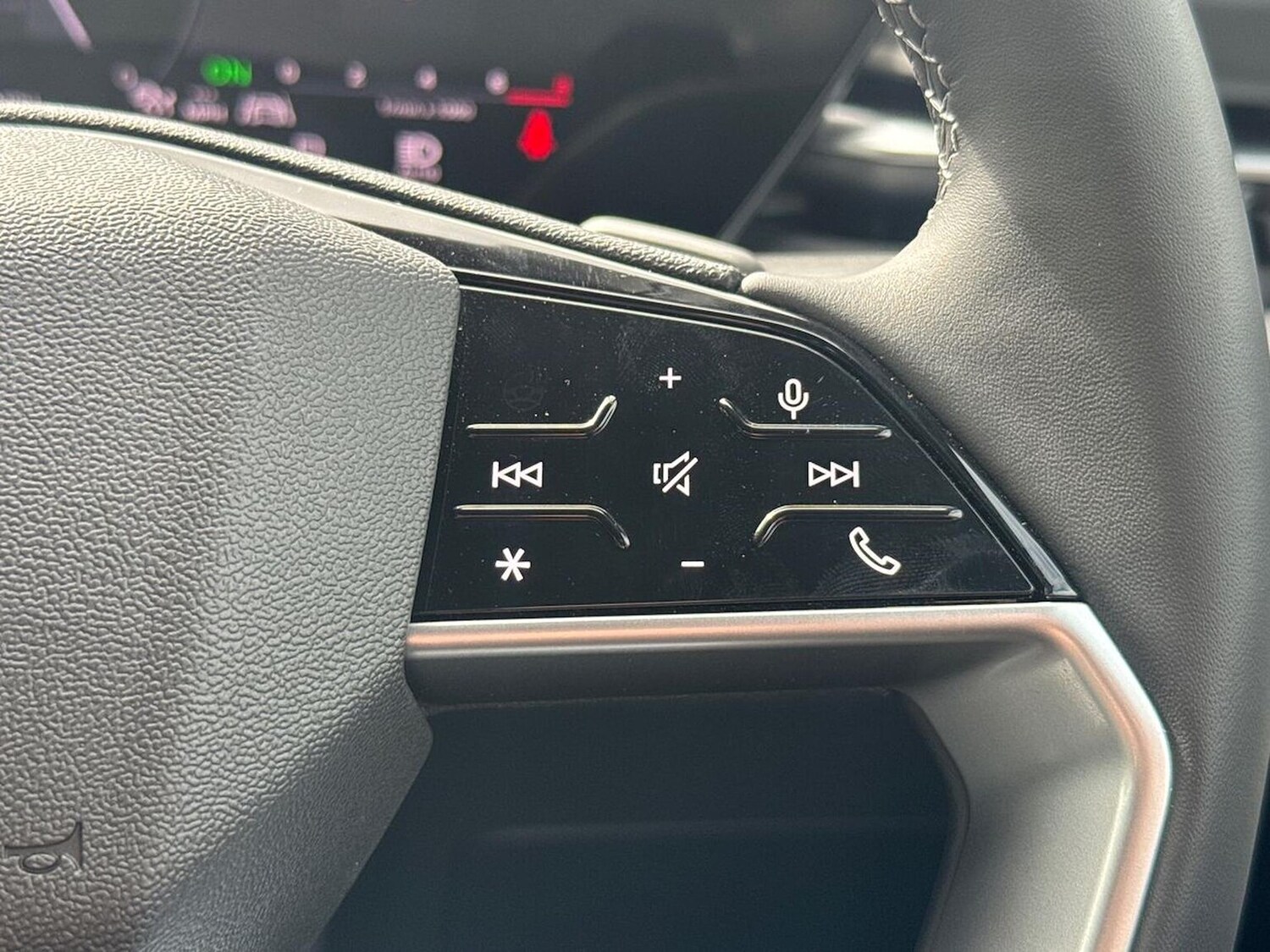 Used Audi Q5 2025 for sale - 76477308: Photo 26