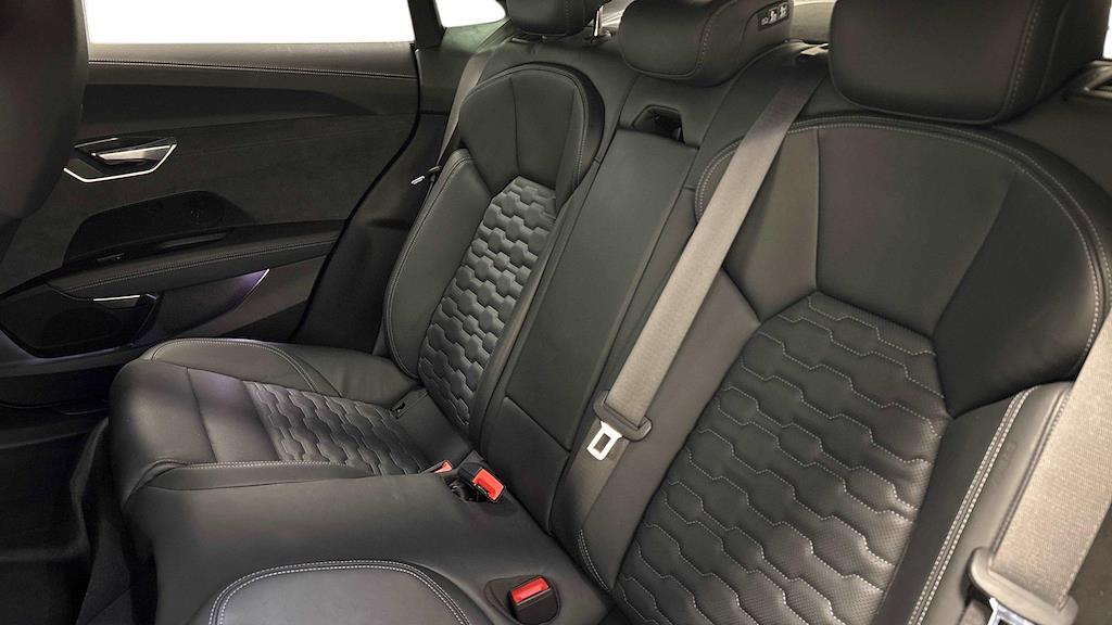 Used Audi RS e-tron GT 2022 for sale - 78060648: Photo 8