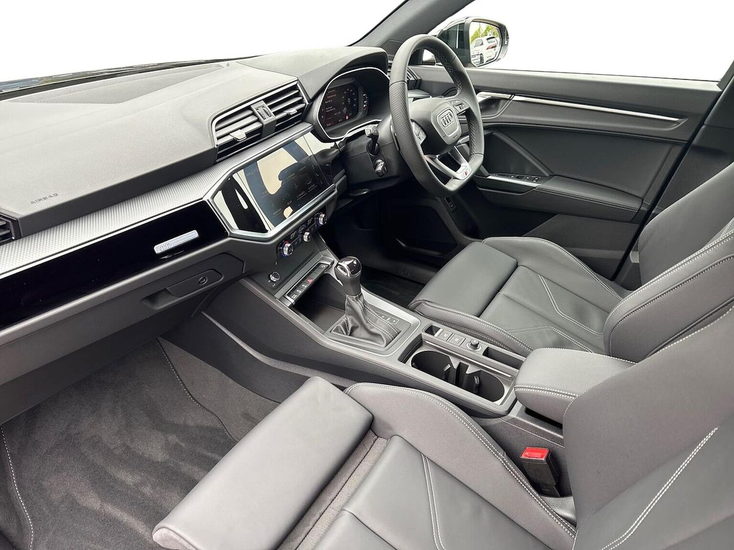 Used Audi Q3 2025 for sale - 76102494: Photo 7