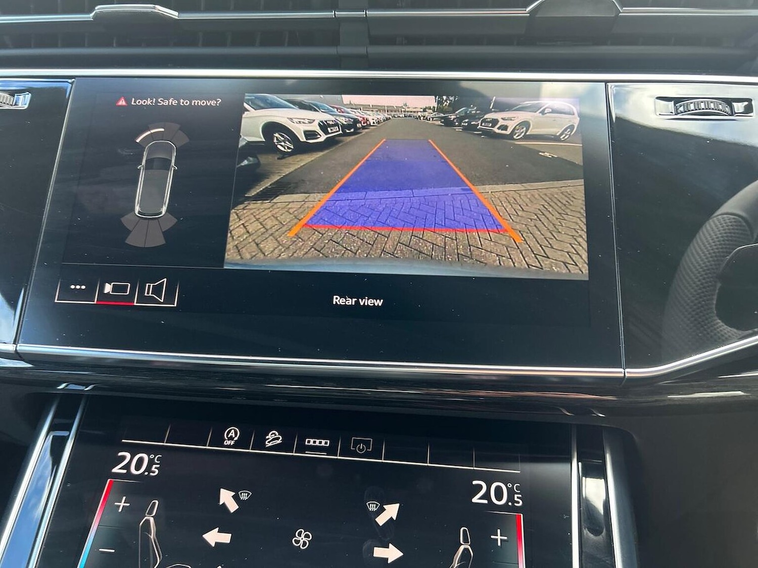 Used Audi Q7 2025 for sale - 76681724: Photo 23