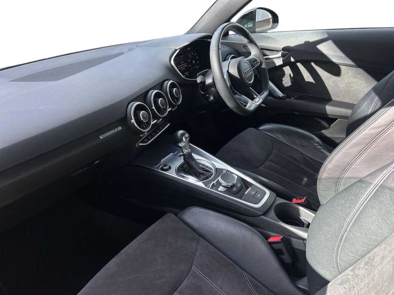 Used Audi TT 2018 for sale - 76127234: Photo 7