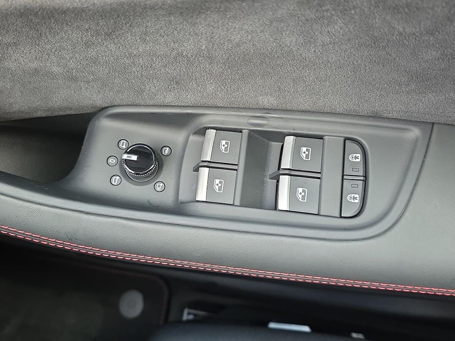 Used Audi RS Q8 2025 for sale - 76748415: Photo 21