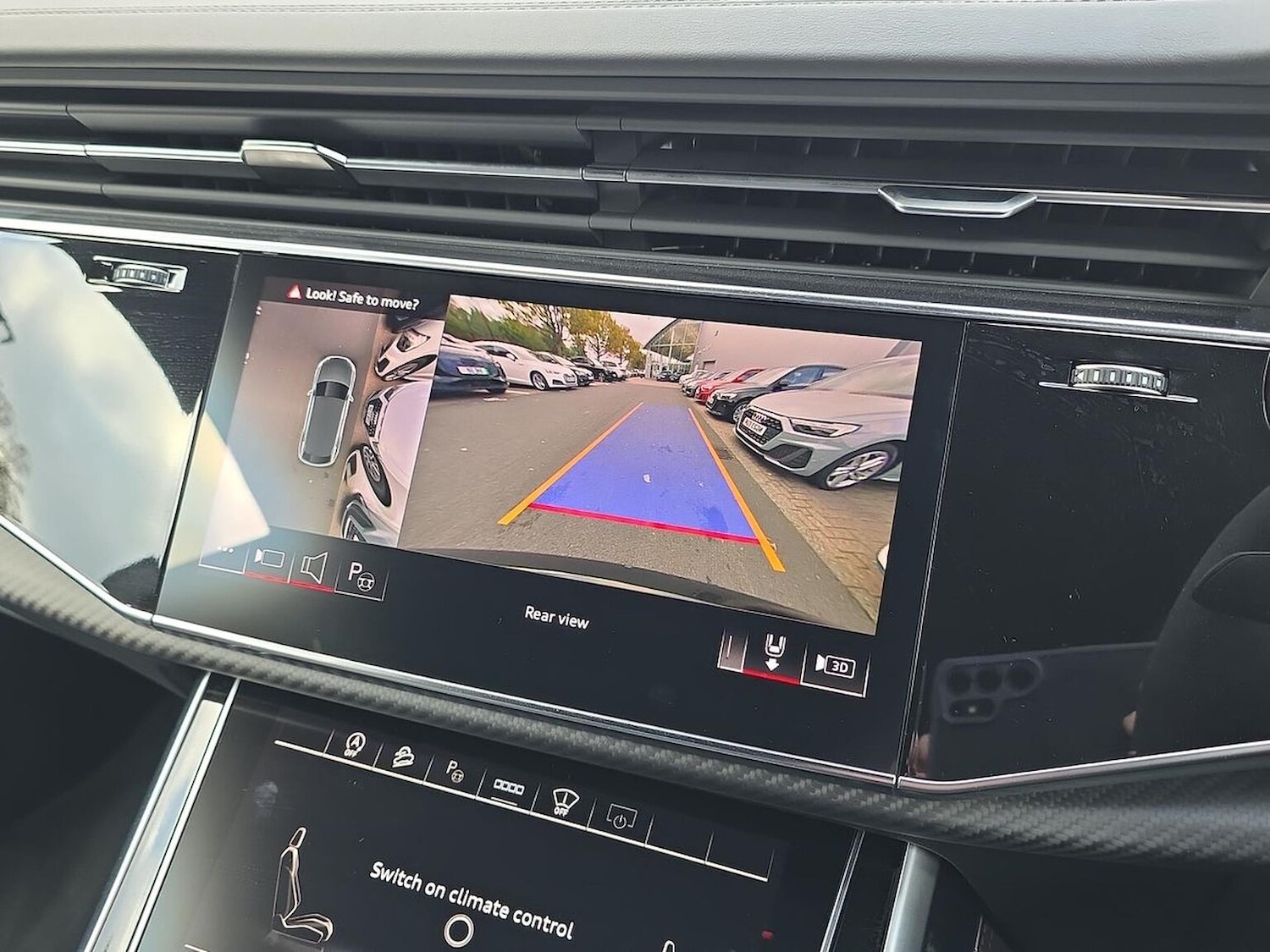 Used Audi RS Q8 2025 for sale - 76748415: Photo 23