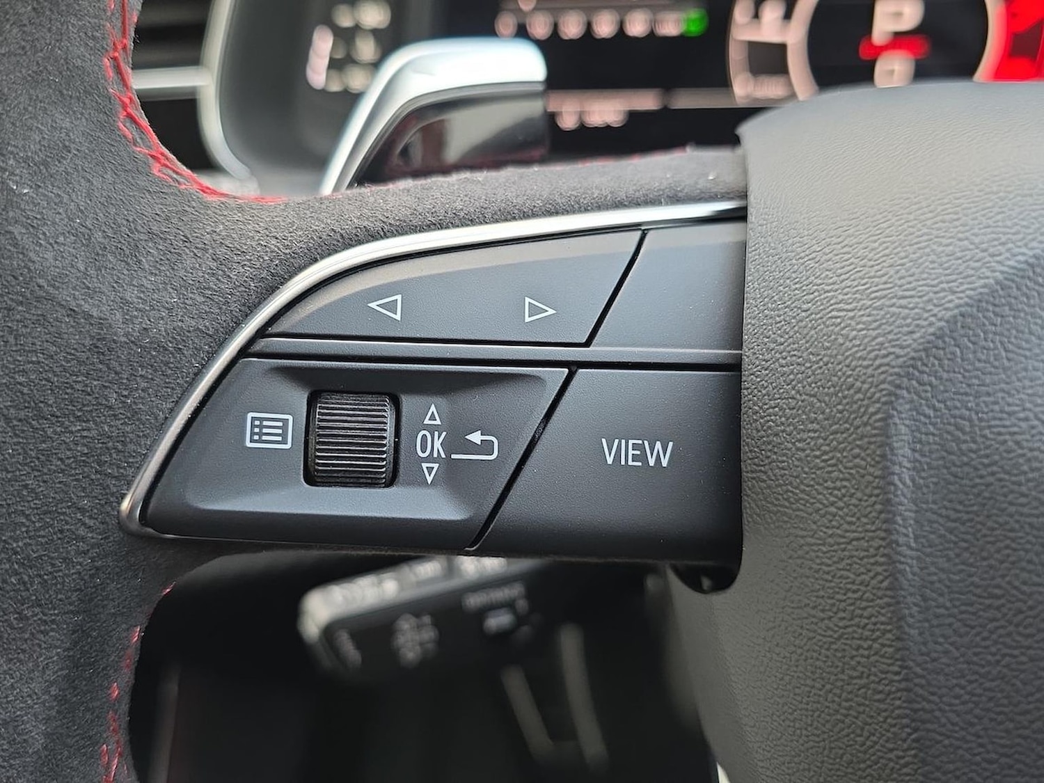 Used Audi RS Q8 2025 for sale - 76748415: Photo 27