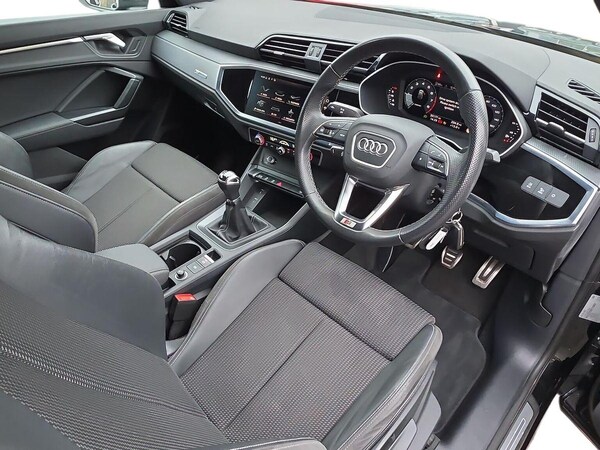 Used Audi Q3 2022 for sale - 76324602: Photo 15